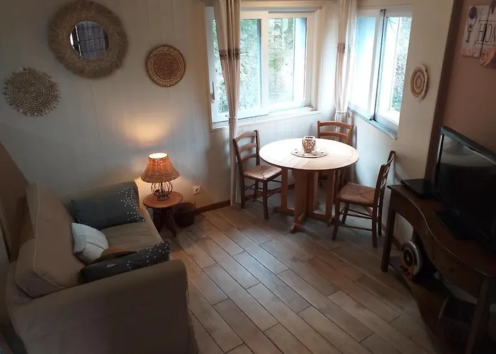 Apartman Joli Duplex, Terrasse, Hyper Centre *