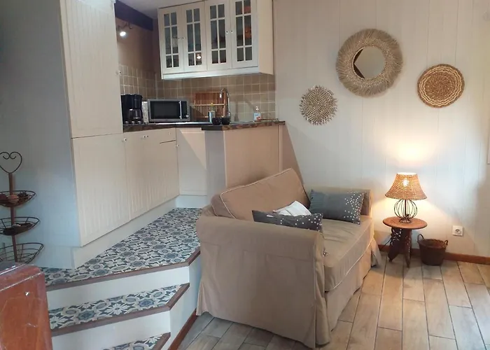 Joli Duplex, Terrasse à Deux Pas Du Vieux Port Appartement